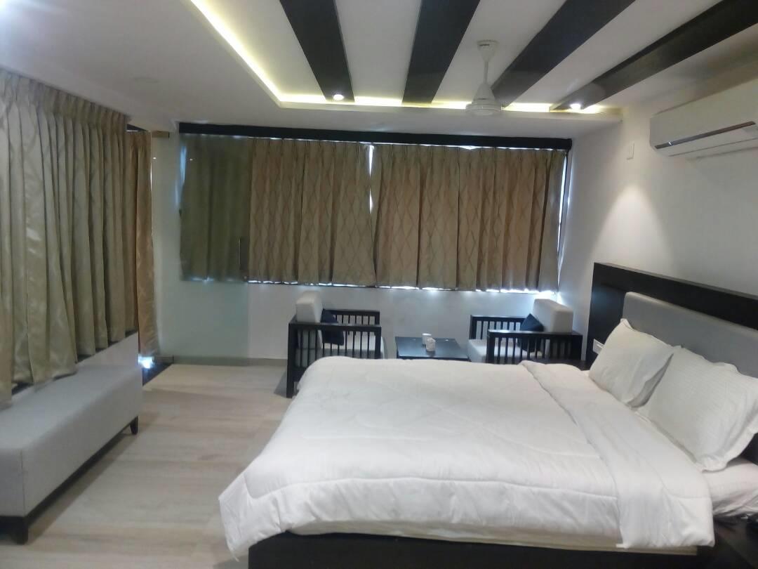 The Meera Hotel Derol Exterior foto